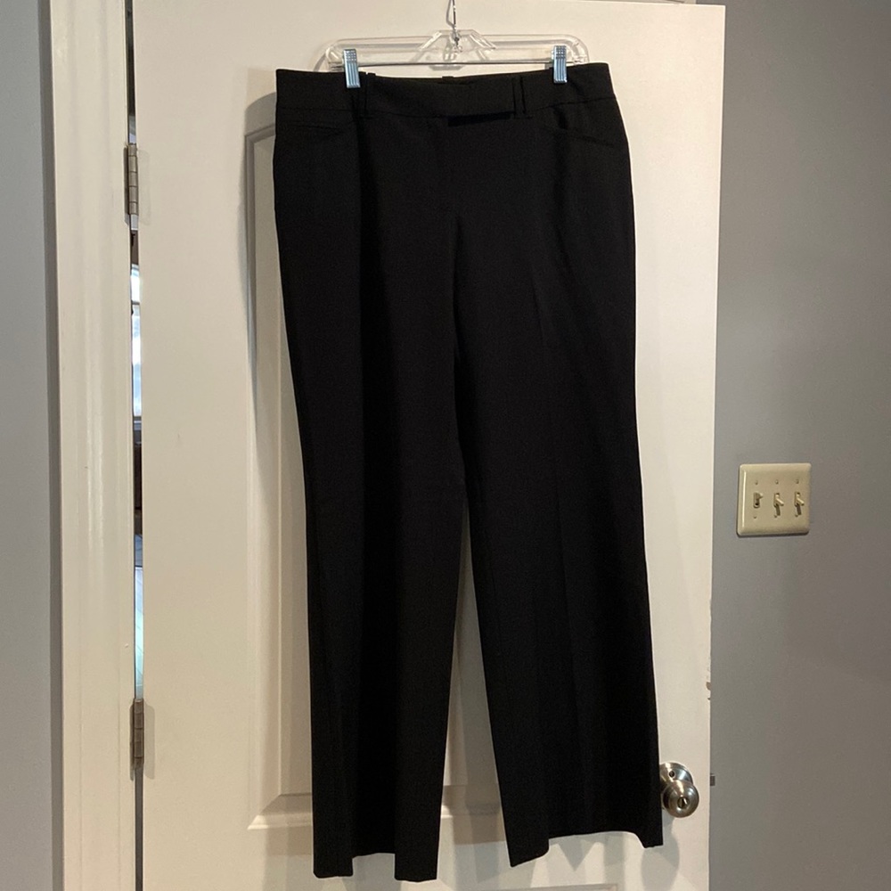 White House, Black market black dress pants size 14